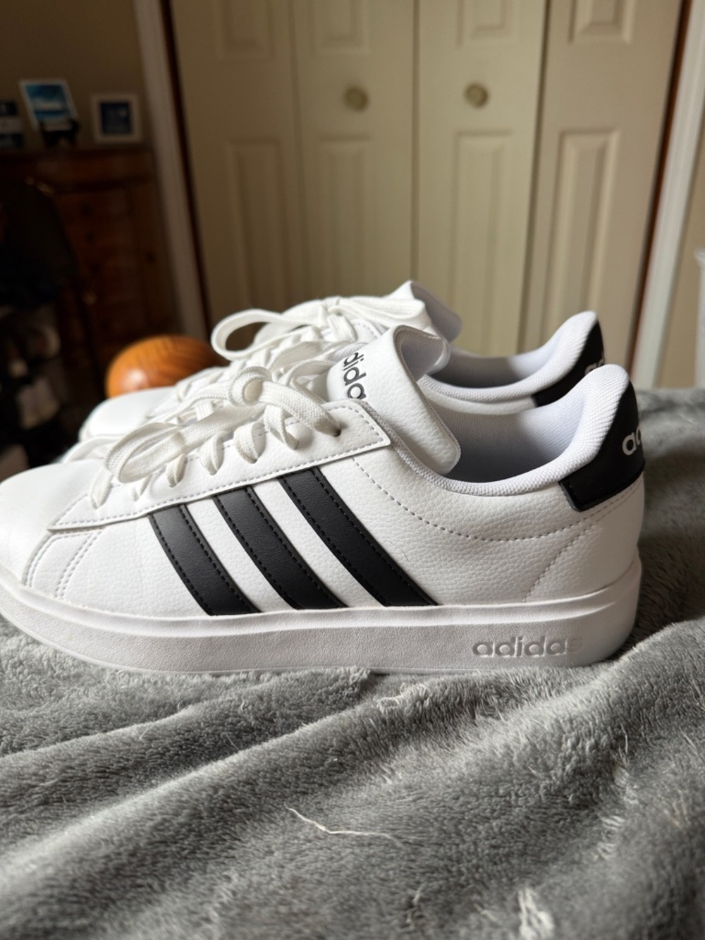 adidas White Sneakers with Black Three-Stripes - Picture 3 of 7